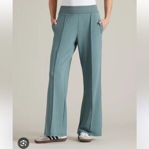 RHONE DreamGlow Trousers NWT